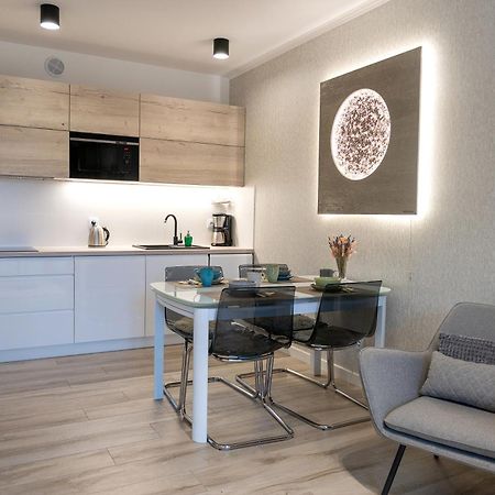 Platinium Moon - Przy Samym Morzu - Easy-Rent Apartments 레왈 외부 사진