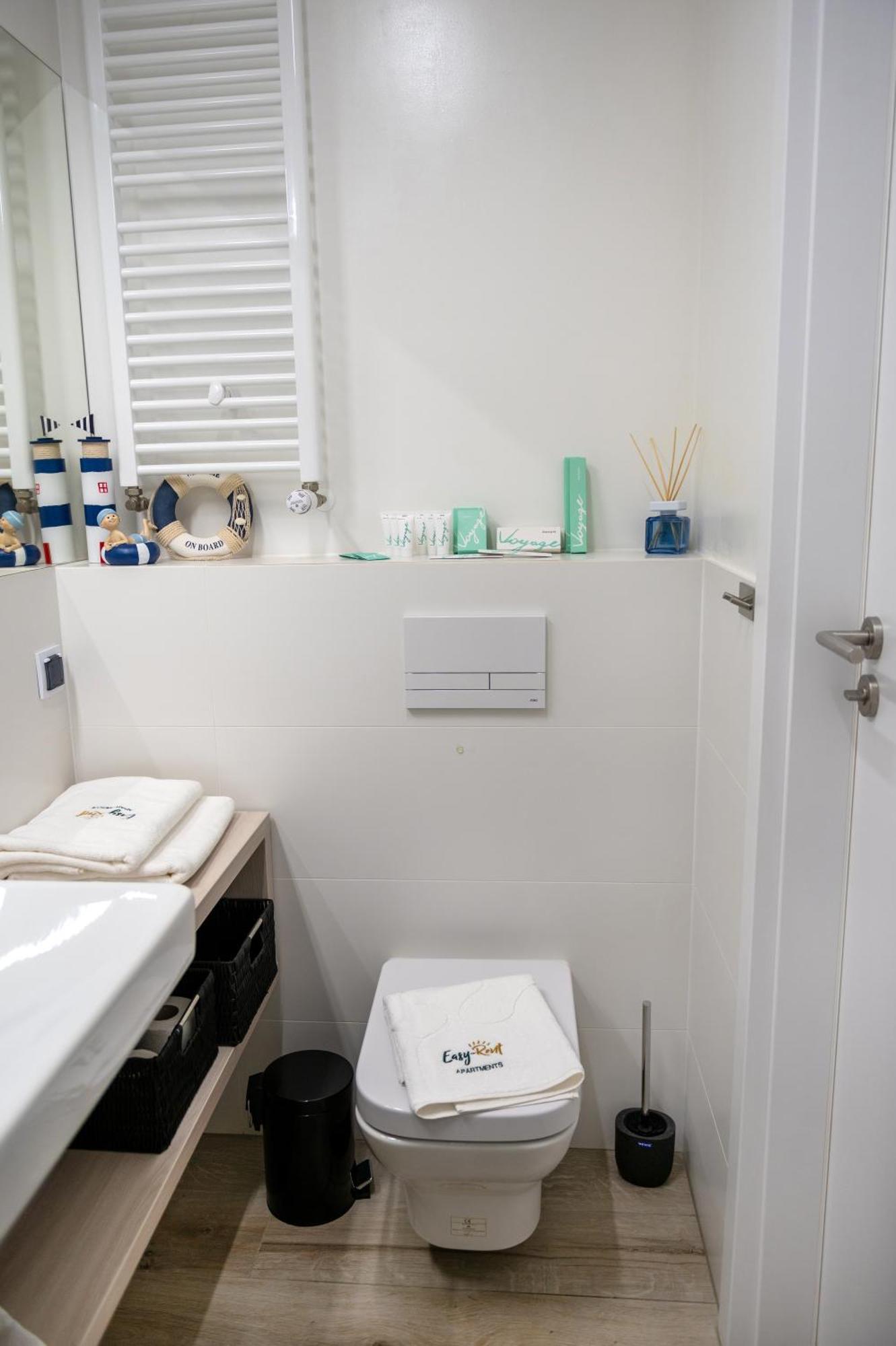 Platinium Moon - Przy Samym Morzu - Easy-Rent Apartments 레왈 외부 사진